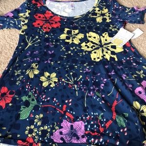 Lularoe Perfect T’s